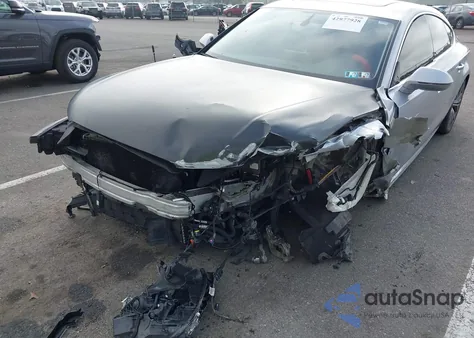 2016 Audi A7 3.0T Premium Plus из США, поврежденный, VIN WAUWGAFC9GN005804